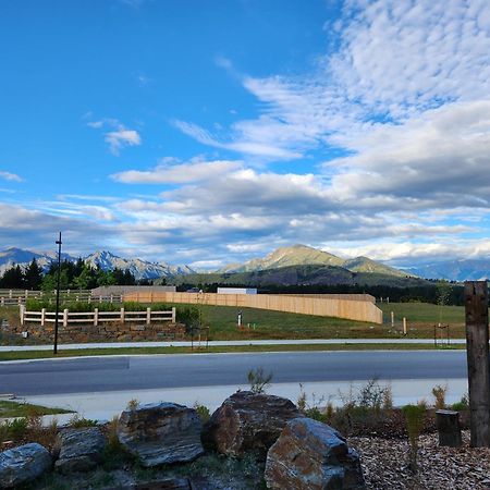 Escape To Riverslea Wanaka Ngoại thất bức ảnh