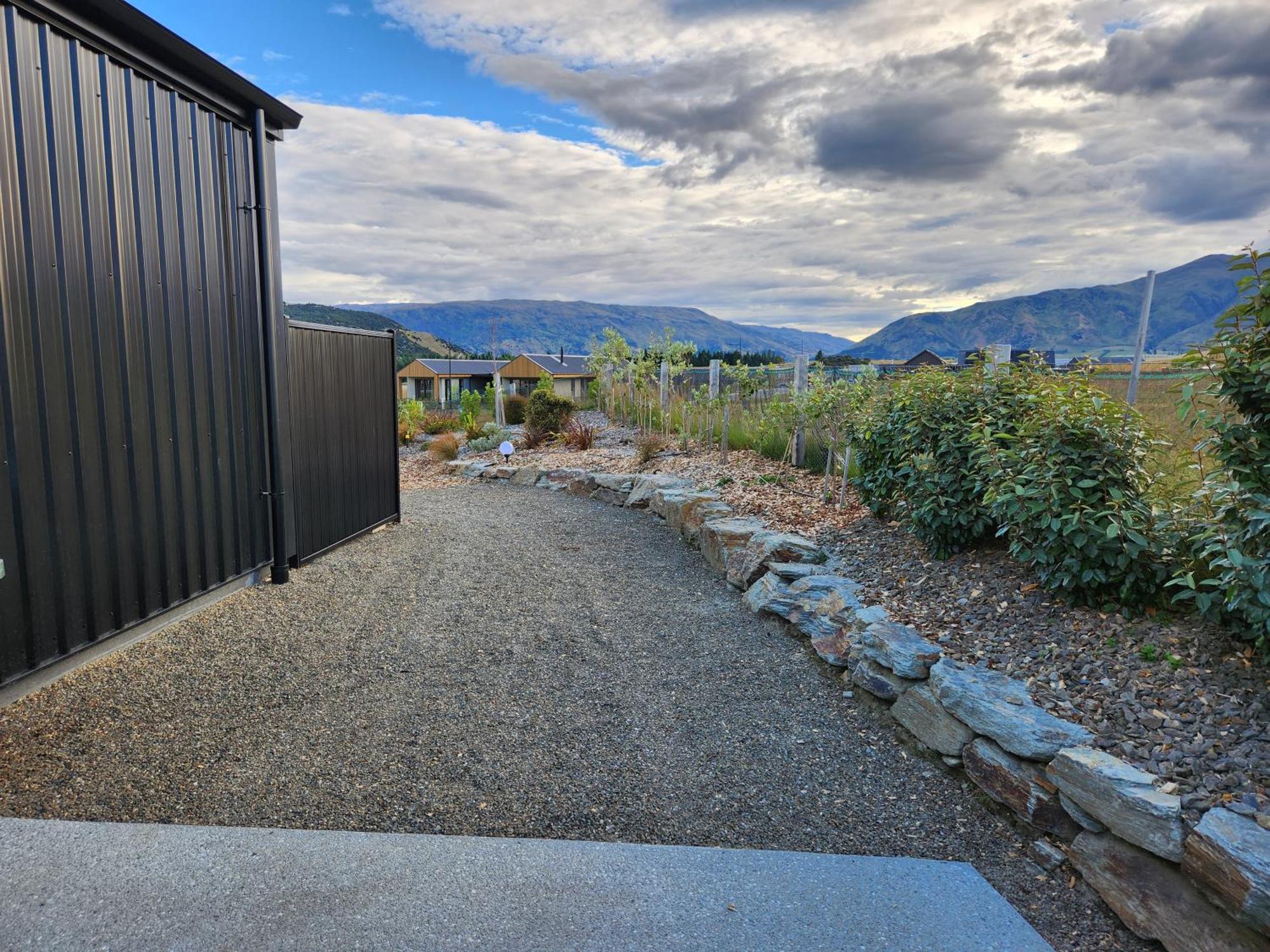 Escape To Riverslea Wanaka Ngoại thất bức ảnh